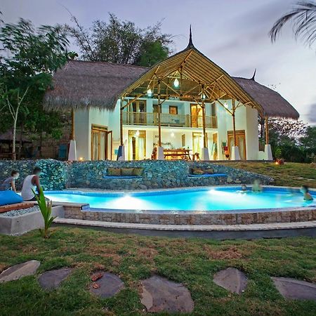 Batu Bambu Hotell Kuta  Eksteriør bilde